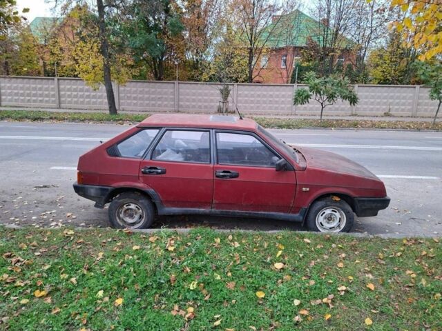 Красный ВАЗ 2109, объемом двигателя 0 л и пробегом 250 тыс. км за 500 $, фото 1 на Automoto.ua