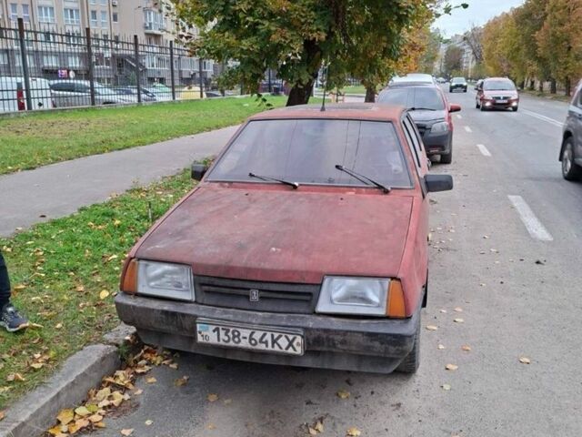 Красный ВАЗ 2109, объемом двигателя 0 л и пробегом 250 тыс. км за 500 $, фото 3 на Automoto.ua