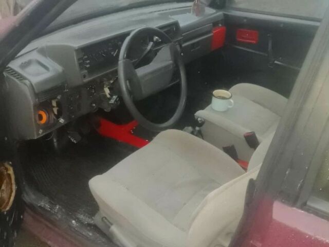 Червоний ВАЗ 2109, об'ємом двигуна 1.3 л та пробігом 300 тис. км за 400 $, фото 13 на Automoto.ua