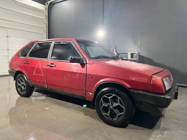 Красный ВАЗ 2109, объемом двигателя 1.5 л и пробегом 3 тыс. км за 1000 $, фото 2 на Automoto.ua