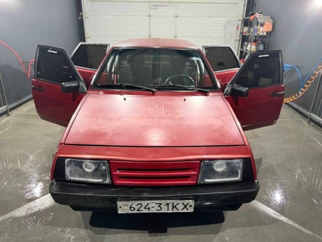 Красный ВАЗ 2109, объемом двигателя 1.5 л и пробегом 3 тыс. км за 1000 $, фото 12 на Automoto.ua
