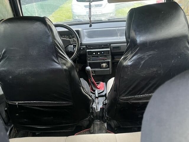 Красный ВАЗ 2109, объемом двигателя 1.3 л и пробегом 250 тыс. км за 700 $, фото 4 на Automoto.ua