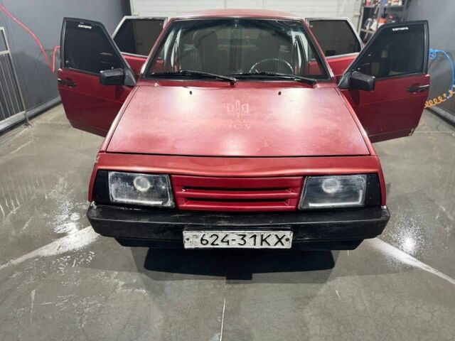 Красный ВАЗ 2109, объемом двигателя 1.5 л и пробегом 3 тыс. км за 1000 $, фото 9 на Automoto.ua