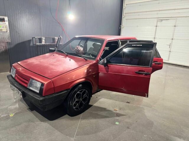 Красный ВАЗ 2109, объемом двигателя 1.5 л и пробегом 3 тыс. км за 1000 $, фото 8 на Automoto.ua