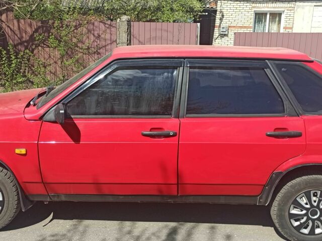 Красный ВАЗ 2109, объемом двигателя 1.5 л и пробегом 100 тыс. км за 949 $, фото 1 на Automoto.ua