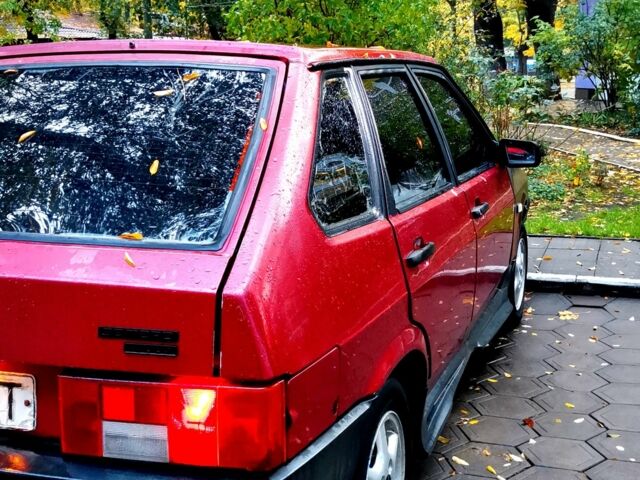Красный ВАЗ 2109, объемом двигателя 1 л и пробегом 3 тыс. км за 650 $, фото 1 на Automoto.ua