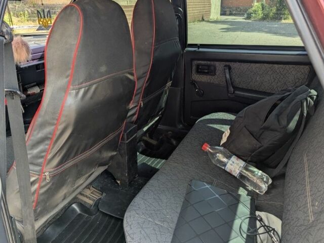 Красный ВАЗ 2109, объемом двигателя 1.5 л и пробегом 14 тыс. км за 1550 $, фото 5 на Automoto.ua