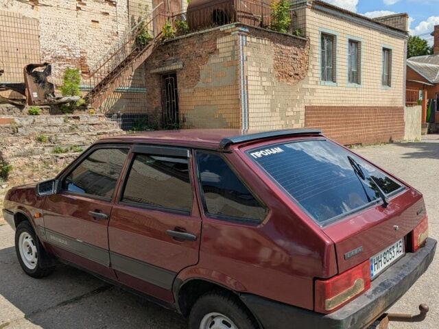 Красный ВАЗ 2109, объемом двигателя 1.5 л и пробегом 14 тыс. км за 1550 $, фото 3 на Automoto.ua