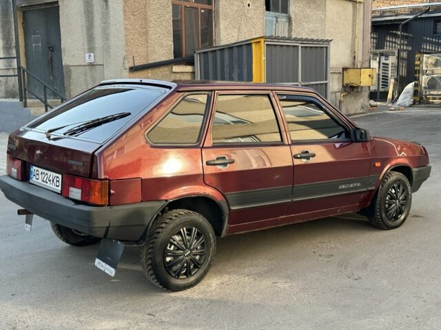Красный ВАЗ 2109, объемом двигателя 1.5 л и пробегом 250 тыс. км за 1399 $, фото 3 на Automoto.ua