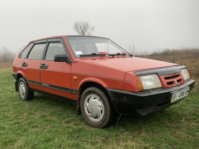 Красный ВАЗ 2109, объемом двигателя 1.3 л и пробегом 58 тыс. км за 992 $, фото 1 на Automoto.ua