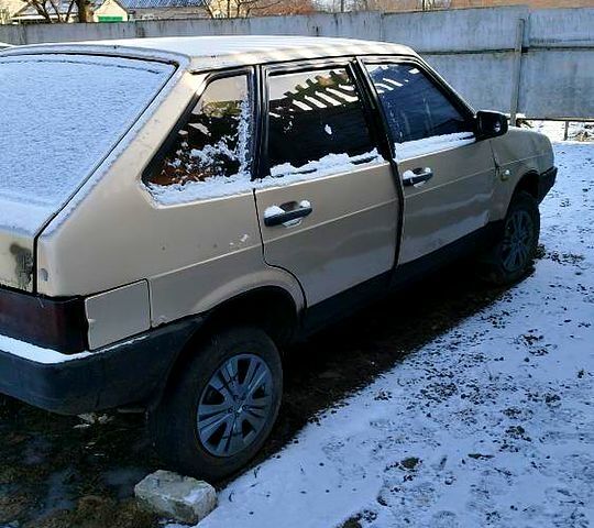 ВАЗ 2109, об'ємом двигуна 1.5 л та пробігом 165 тис. км за 400 $, фото 1 на Automoto.ua