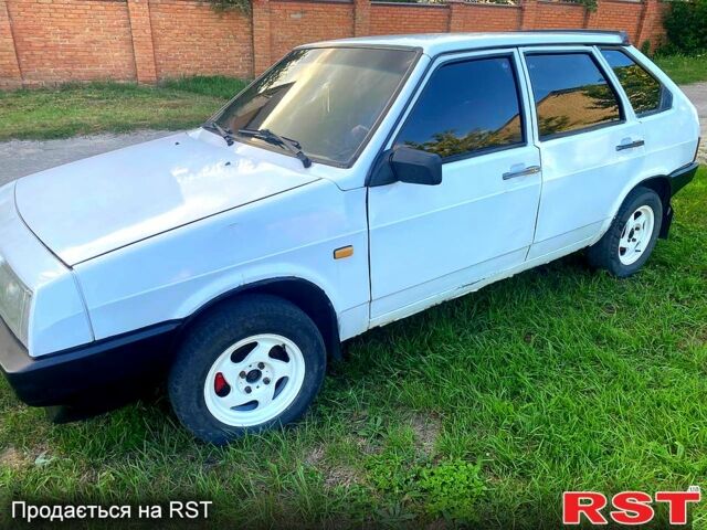 ВАЗ 2109, объемом двигателя 1.5 л и пробегом 0 тыс. км за 1000 $, фото 2 на Automoto.ua
