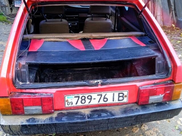 ВАЗ 2109 1988 в Черновцах на Automoto.ua ВАЗ 2109, объемом двигателя 1.3 л и пробегом 97 тыс. км за 500 $, фото 2 на Automoto.ua