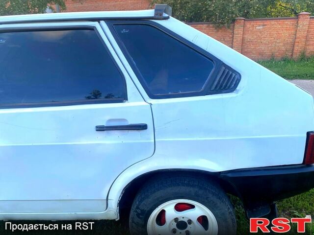 ВАЗ 2109, объемом двигателя 1.5 л и пробегом 0 тыс. км за 1000 $, фото 9 на Automoto.ua