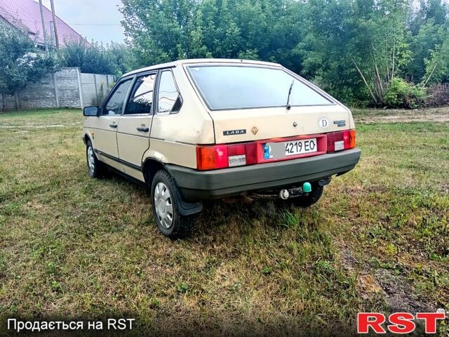 ВАЗ 2109, объемом двигателя 1.3 л и пробегом 180 тыс. км за 900 $, фото 2 на Automoto.ua