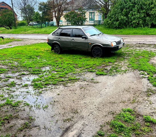 ВАЗ 2109, объемом двигателя 1.3 л и пробегом 0 тыс. км за 1450 $, фото 2 на Automoto.ua