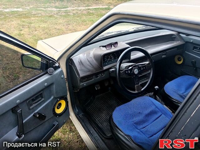 ВАЗ 2109, объемом двигателя 1.3 л и пробегом 180 тыс. км за 900 $, фото 6 на Automoto.ua