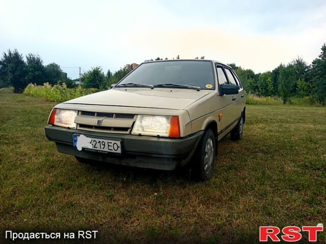 ВАЗ 2109, объемом двигателя 1.3 л и пробегом 180 тыс. км за 900 $, фото 5 на Automoto.ua