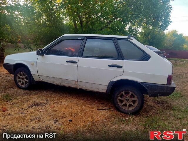 ВАЗ 2109, объемом двигателя 1.6 л и пробегом 328 тыс. км за 700 $, фото 3 на Automoto.ua