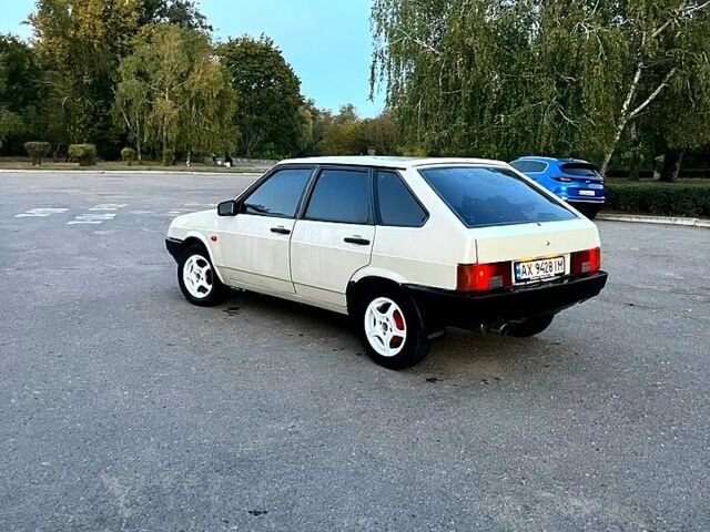 ВАЗ 2109, объемом двигателя 1.5 л и пробегом 182 тыс. км за 1500 $, фото 2 на Automoto.ua