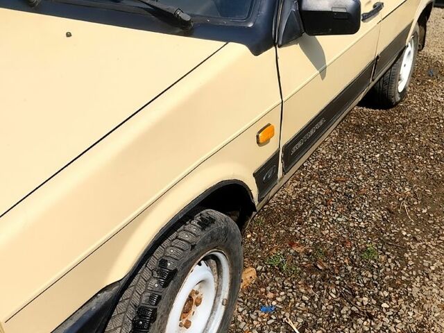 ВАЗ 2109, объемом двигателя 1.6 л и пробегом 300 тыс. км за 900 $, фото 1 на Automoto.ua