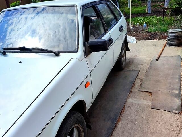 ВАЗ 2109, об'ємом двигуна 1.5 л та пробігом 100 тис. км за 500 $, фото 1 на Automoto.ua