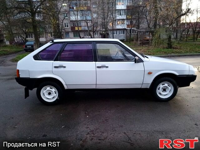 ВАЗ 2109, объемом двигателя 1.3 л и пробегом 195 тыс. км за 1300 $, фото 1 на Automoto.ua