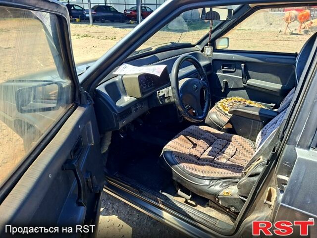 ВАЗ 2109, объемом двигателя 1.5 л и пробегом 150 тыс. км за 700 $, фото 6 на Automoto.ua