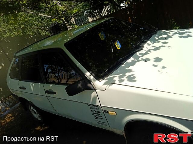 ВАЗ 2109, объемом двигателя 1.5 л и пробегом 111 тыс. км за 750 $, фото 1 на Automoto.ua