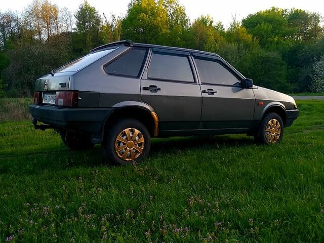 ВАЗ 2109, объемом двигателя 15 л и пробегом 0 тыс. км за 650 $, фото 6 на Automoto.ua
