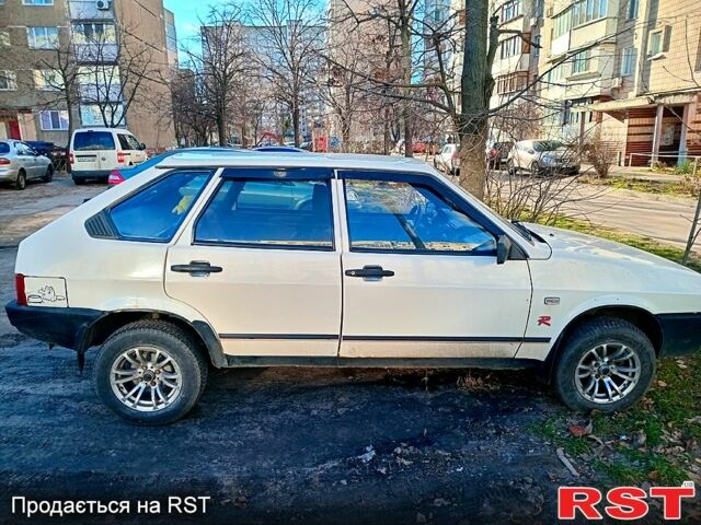 ВАЗ 2109, объемом двигателя 1.5 л и пробегом 283 тыс. км за 1200 $, фото 2 на Automoto.ua