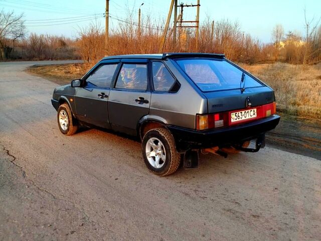 ВАЗ 2109, объемом двигателя 15 л и пробегом 0 тыс. км за 1050 $, фото 4 на Automoto.ua