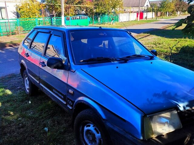 ВАЗ 2109 1992 у Дніпро (Дніпропетровську) на Automoto.ua ВАЗ 2109, об'ємом двигуна 1.5 л та пробігом 300 тис. км за 1000 $, фото 2 на Automoto.ua