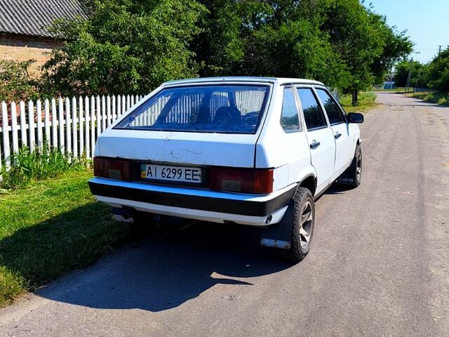 ВАЗ 2109, объемом двигателя 1.5 л и пробегом 200 тыс. км за 900 $, фото 3 на Automoto.ua