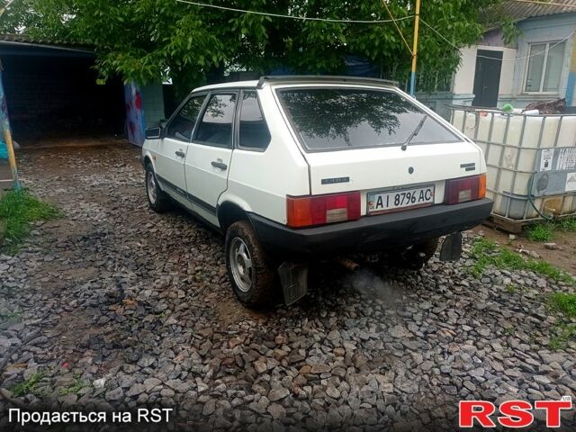ВАЗ 2109, объемом двигателя 1.3 л и пробегом 256 тыс. км за 1350 $, фото 3 на Automoto.ua
