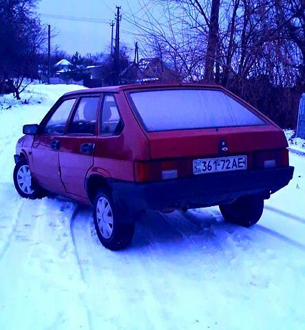 ВАЗ 2109, объемом двигателя 15 л и пробегом 0 тыс. км за 1000 $, фото 3 на Automoto.ua