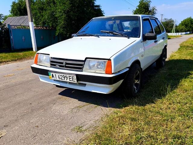 ВАЗ 2109, объемом двигателя 1.5 л и пробегом 200 тыс. км за 900 $, фото 1 на Automoto.ua