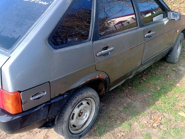 ВАЗ 2109 1994 в Черновцах на Automoto.ua ВАЗ 2109, объемом двигателя 1.5 л и пробегом 100 тыс. км за 500 $, фото 2 на Automoto.ua