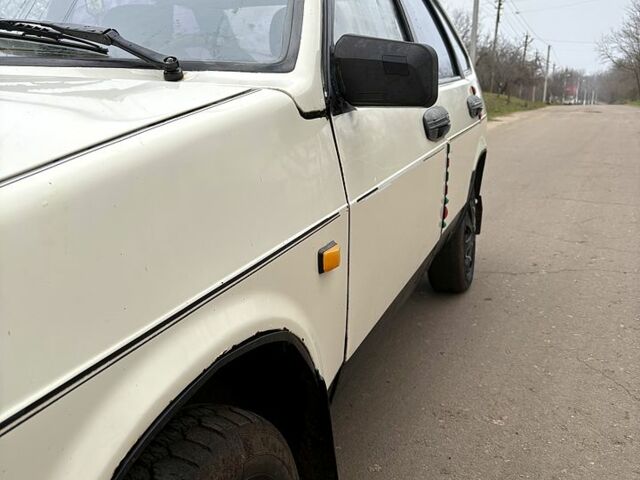 ВАЗ 2109, объемом двигателя 1.5 л и пробегом 0 тыс. км за 850 $, фото 3 на Automoto.ua