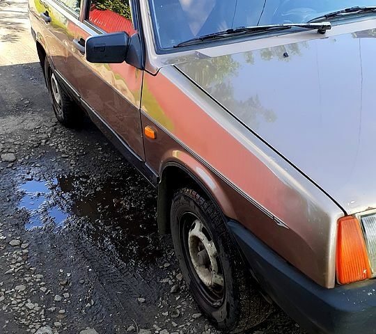 ВАЗ 2109, об'ємом двигуна 1.3 л та пробігом 0 тис. км за 1000 $, фото 2 на Automoto.ua