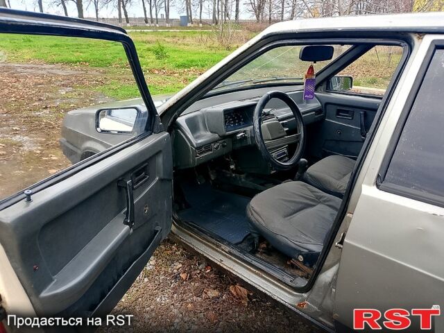 ВАЗ 2109, объемом двигателя 1.5 л и пробегом 0 тыс. км за 650 $, фото 4 на Automoto.ua
