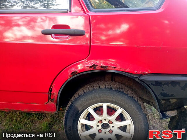 ВАЗ 2109, объемом двигателя 1.5 л и пробегом 0 тыс. км за 1000 $, фото 4 на Automoto.ua