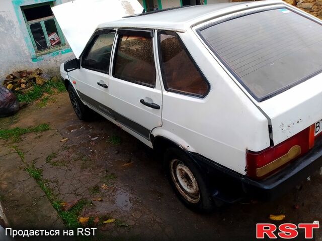 ВАЗ 2109 1995 в Николаеве на Automoto.ua ВАЗ 2109, объемом двигателя 1.5 л и пробегом 0 тыс. км за 900 $, фото 2 на Automoto.ua