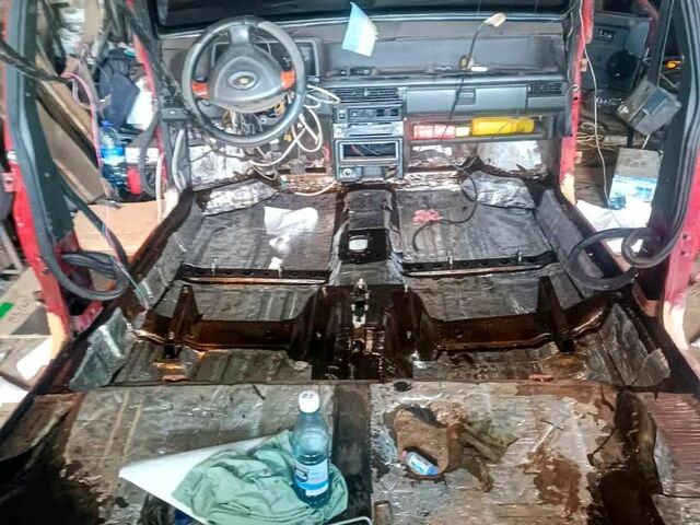 ВАЗ 2109, объемом двигателя 1.5 л и пробегом 98 тыс. км за 1300 $, фото 6 на Automoto.ua