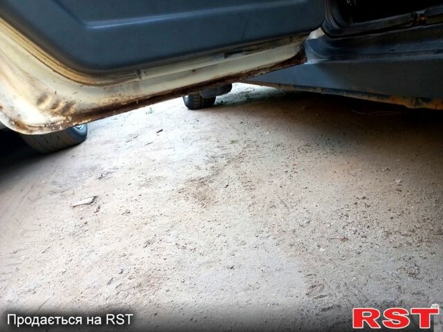 ВАЗ 2109, об'ємом двигуна 1.3 л та пробігом 0 тис. км за 1000 $, фото 2 на Automoto.ua