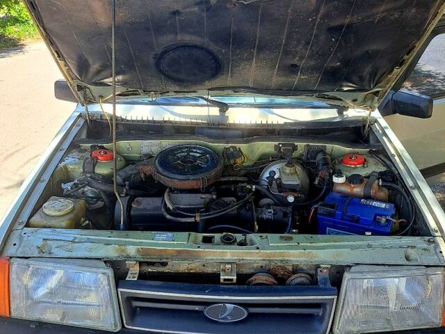 ВАЗ 2109, объемом двигателя 1.5 л и пробегом 427 тыс. км за 1350 $, фото 10 на Automoto.ua