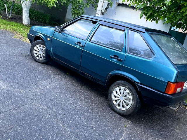 ВАЗ 2109, объемом двигателя 1.5 л и пробегом 200 тыс. км за 999 $, фото 1 на Automoto.ua