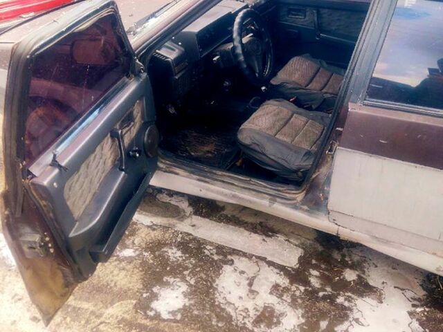 ВАЗ 2109, объемом двигателя 1.5 л и пробегом 0 тыс. км за 750 $, фото 2 на Automoto.ua