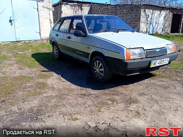 ВАЗ 2109, объемом двигателя 1.5 л и пробегом 200 тыс. км за 800 $, фото 1 на Automoto.ua