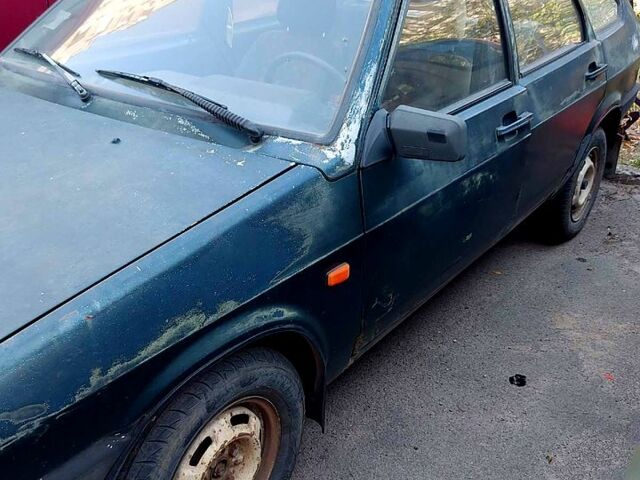 ВАЗ 2109, объемом двигателя 1.5 л и пробегом 0 тыс. км за 1400 $, фото 2 на Automoto.ua